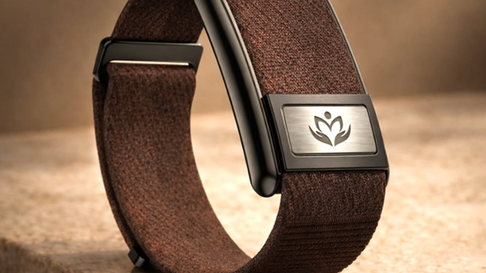 Mai smartband for women